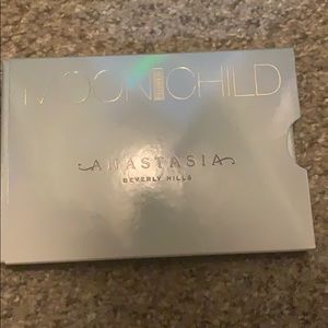 Anastasia Beverly Hills pallet